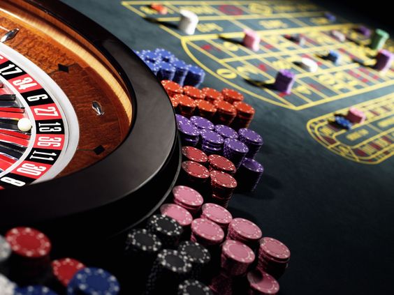 Try to play baccarat online for free